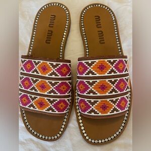 Miu Miu slides